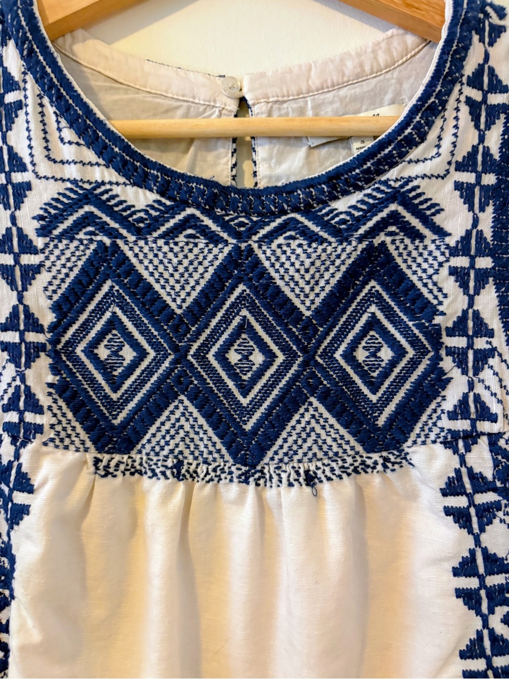 Madewell Embroidered White Tank Dress with Navy Trim #springweddingguestdress - Picture 2 of 4